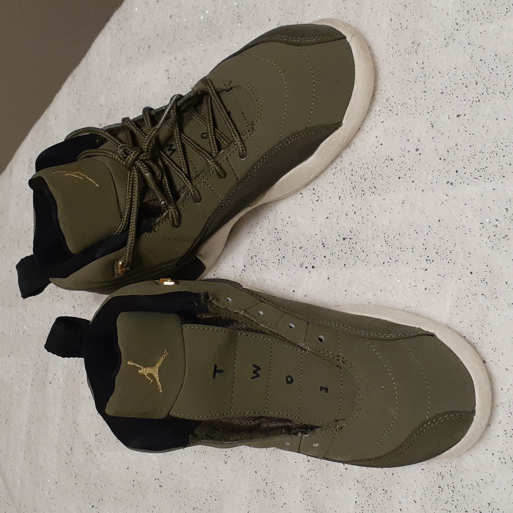 Size 2 Youth Jordans